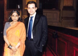 Con Tara Gandhi Bhattacharjee, la nipote del Mahatma